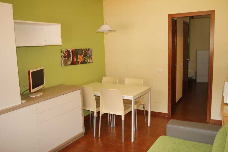 Outdoor Apartaments - Basecamp อันดอร์รา ลา เวลลา ภายนอก รูปภาพ